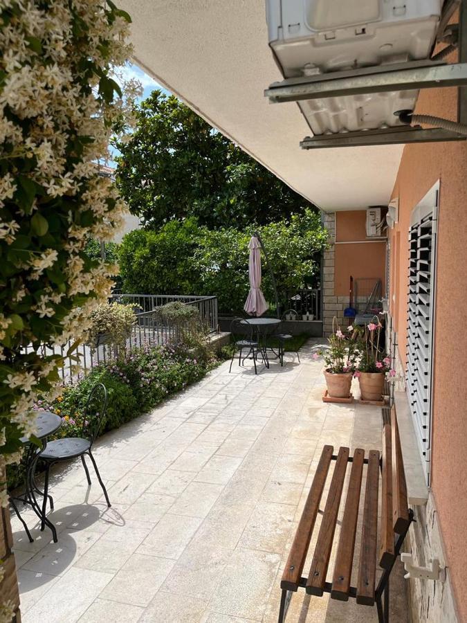 Apartmán Apartman Cezar Stobreč Exteriér fotografie