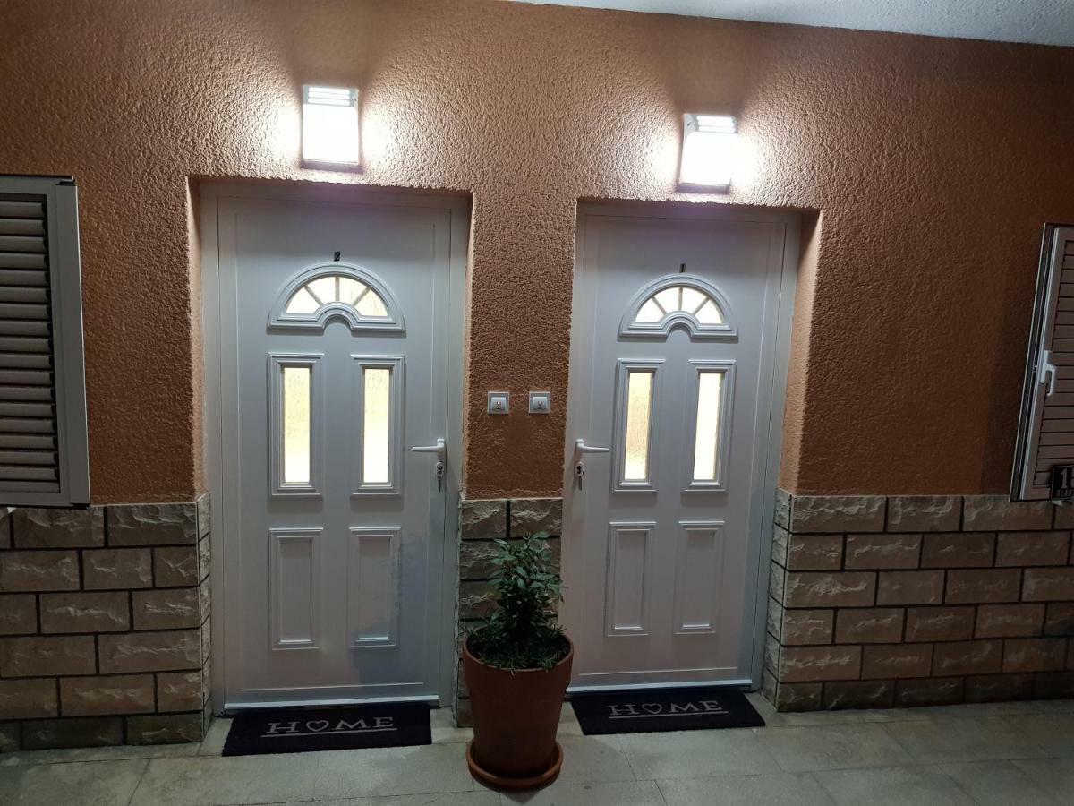 Apartmán Apartman Cezar Stobreč Exteriér fotografie
